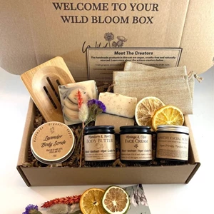 Handmade Vegan Skincare Set - Luxury Spa Box